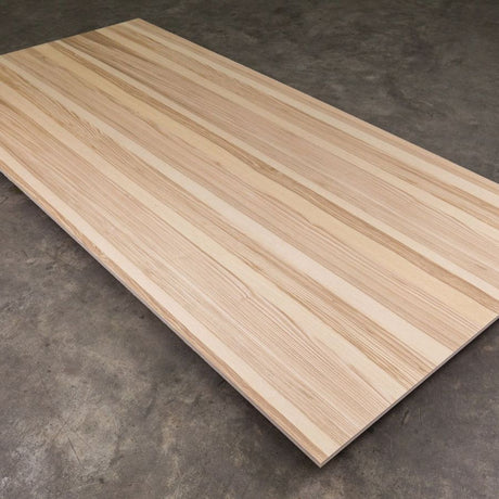 Leichtbau-Holz-Queenply-Multiplexplatte-mit-Funierung-in-Olivesche