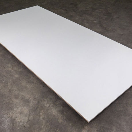 Queenply-Multiplexplatte-mit-Grundierfolie-von-Sven-Bauhaus