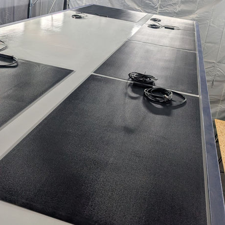 Pekayway Solarmodule auf Wohnmobildach
