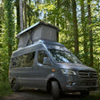 Mercedes Sprinter Camper mit SCA 252 ePa Schlafdach