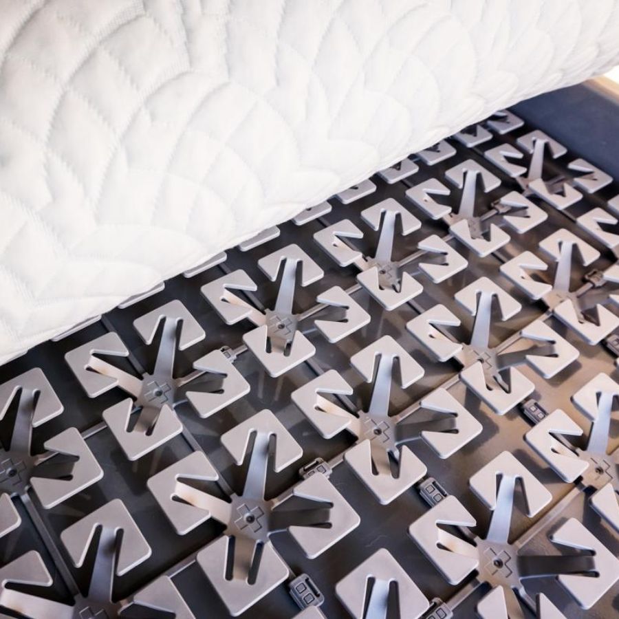 Bequemes Bett für Aufstelldach mit Froli-Tellerfeder-System